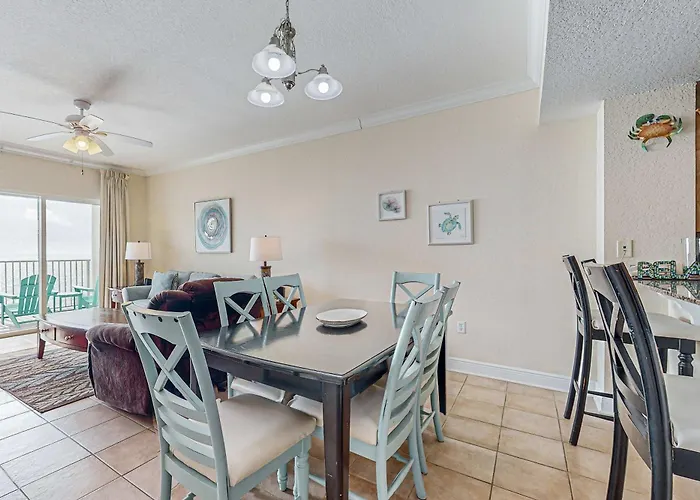 Crystal Shores West 607 *