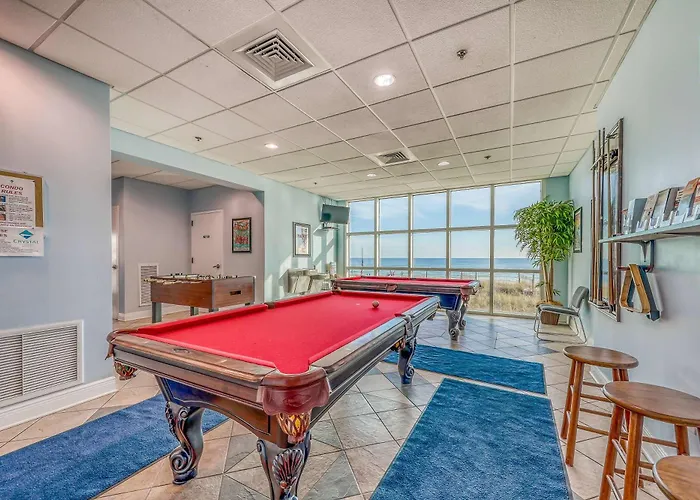 Crystal Shores West 607 *